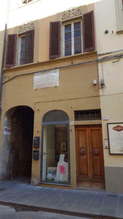 Apartamento La Casa Di Luigi Montevarchi Exterior foto
