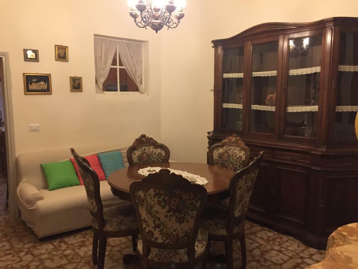Apartamento La Casa Di Luigi Montevarchi Exterior foto