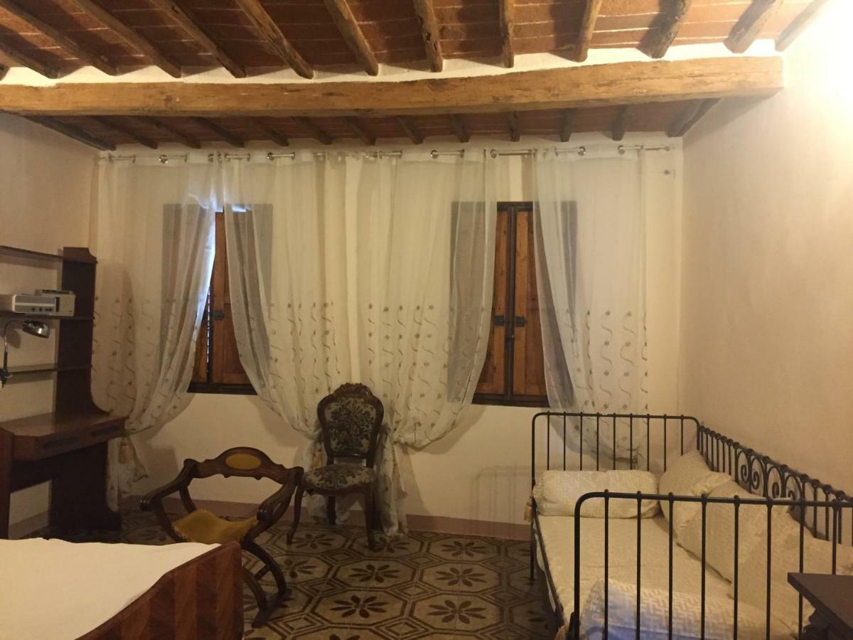 Apartamento La Casa Di Luigi Montevarchi Exterior foto